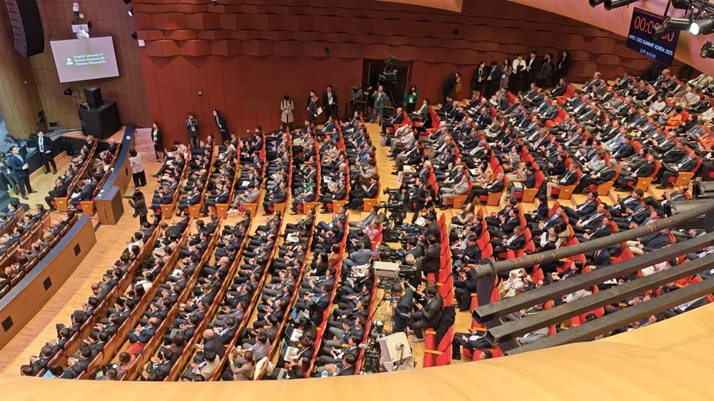 6328d957-8032-4187-bc5b-e25249af1112 6328d957-8032-4187-bc5b-e25249af1112